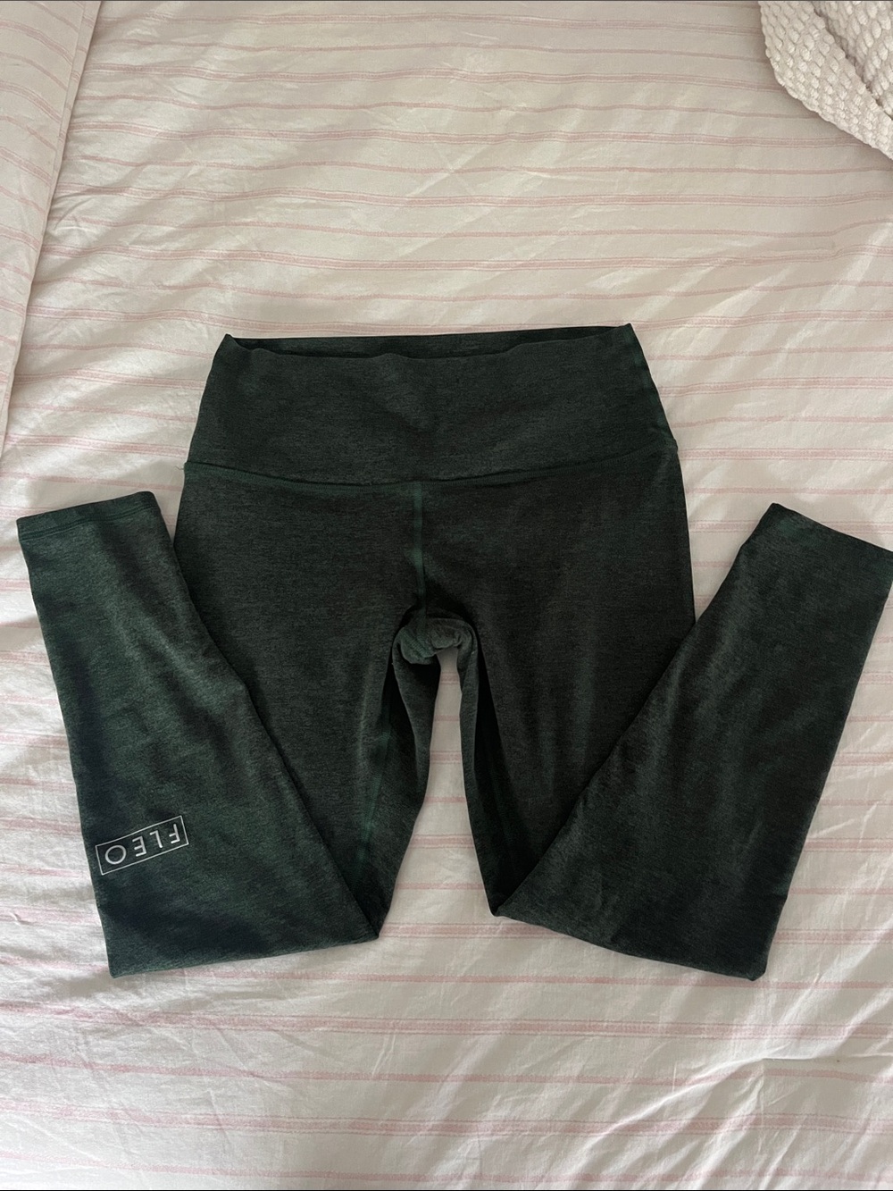 FLEO leggings